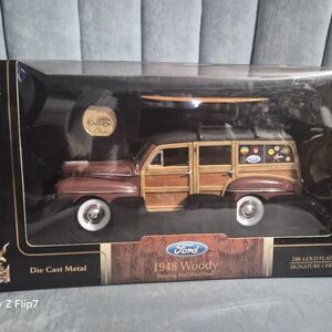 Ford 1948 Woody Die Cast with Wood Panels